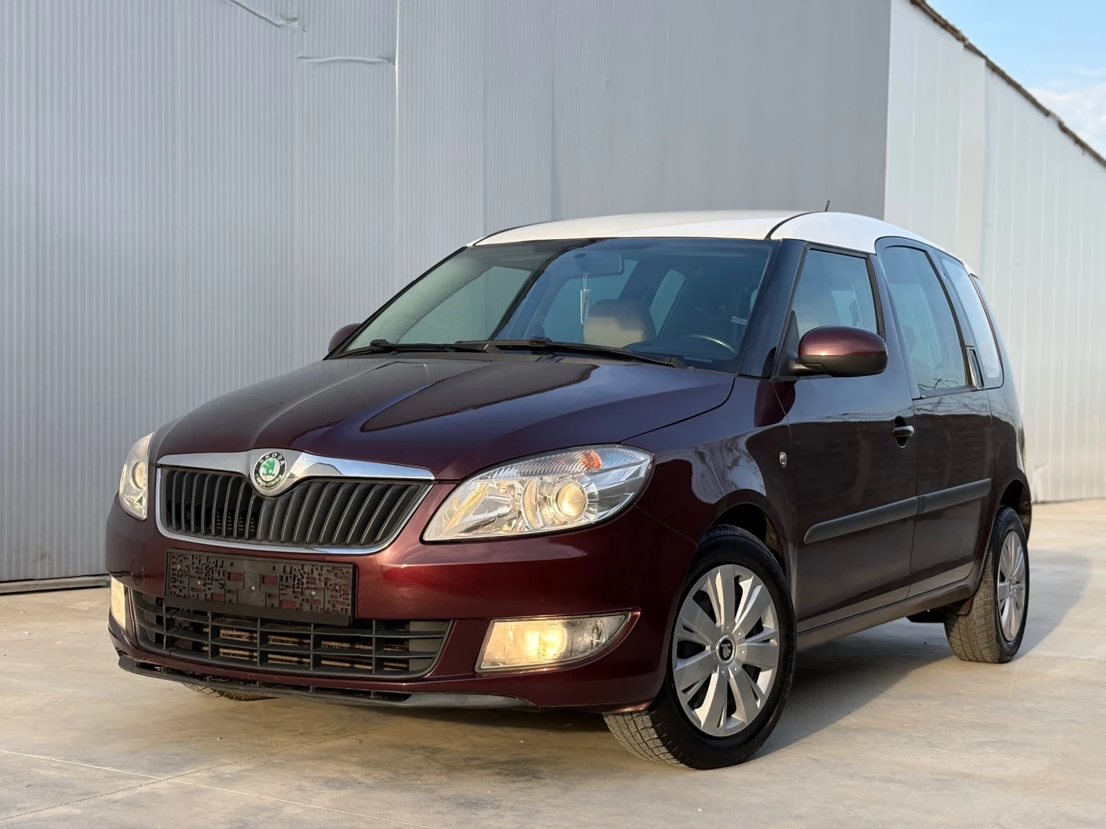 Skoda Roomster 1.6 TDI* 105* Климатроник* Подгрев* Парктроник - изображение 2