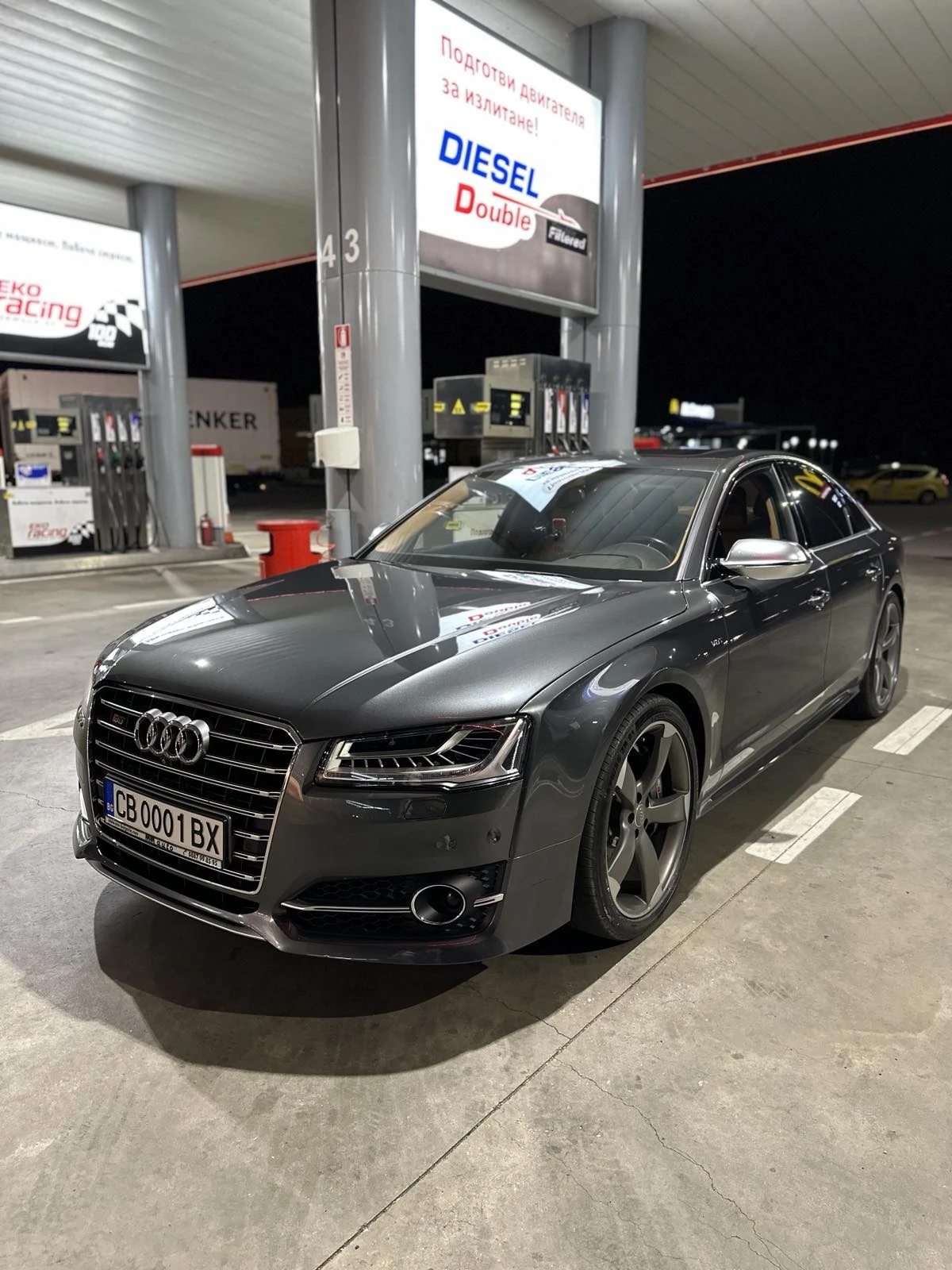 Audi S8 S8 4.0 БЕНЗИН/Matrix/МАСАЖИ/НОЩНО ВИЖДАНЕ/BANG&OLU - изображение 2