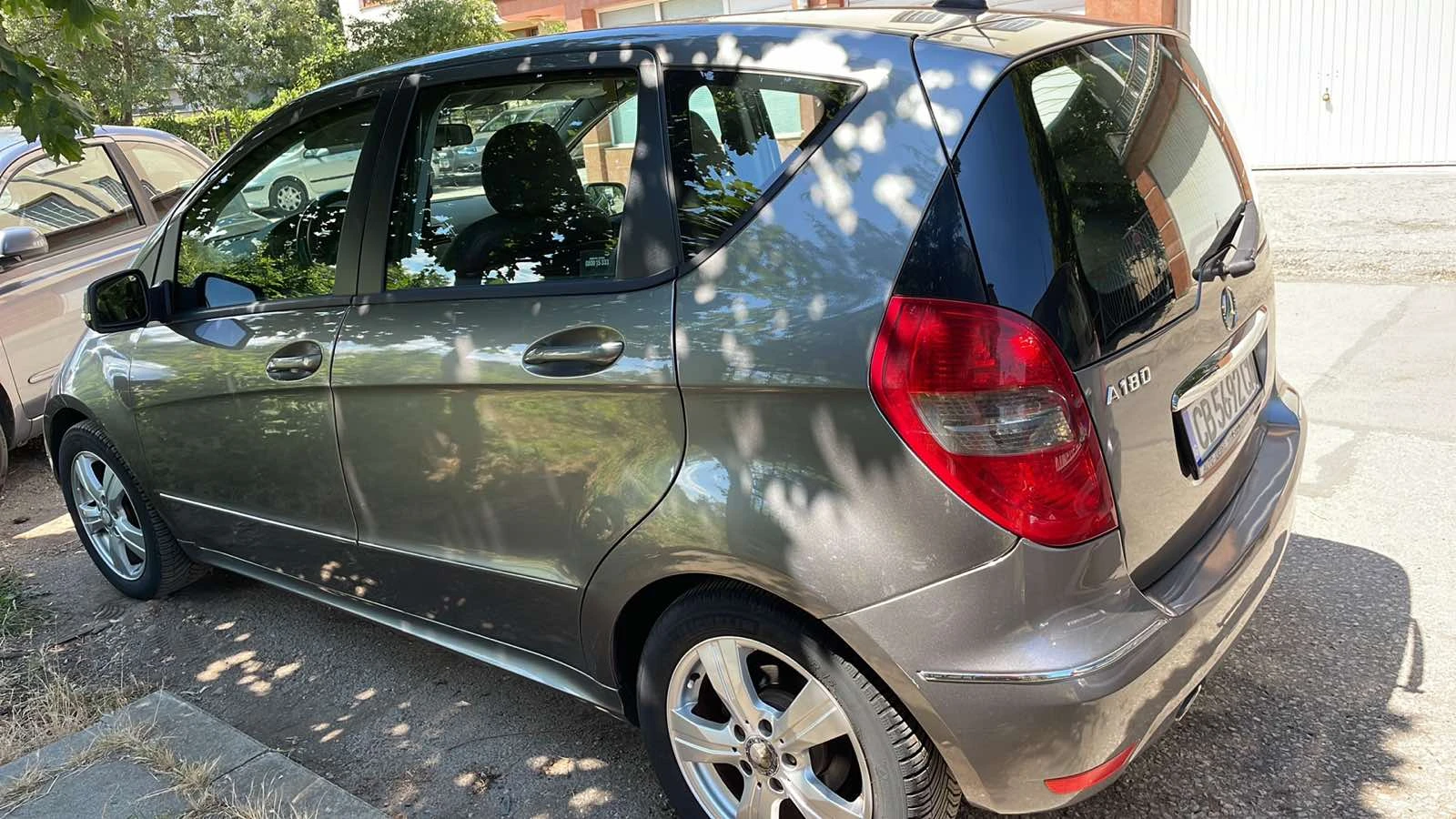 Mercedes-Benz A 160 Face-Lift-2010-Automati-Avangard-Navi | Mobile.bg   11