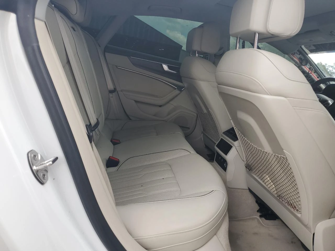 Audi A7 PRESTIGE S-LINE - изображение 10
