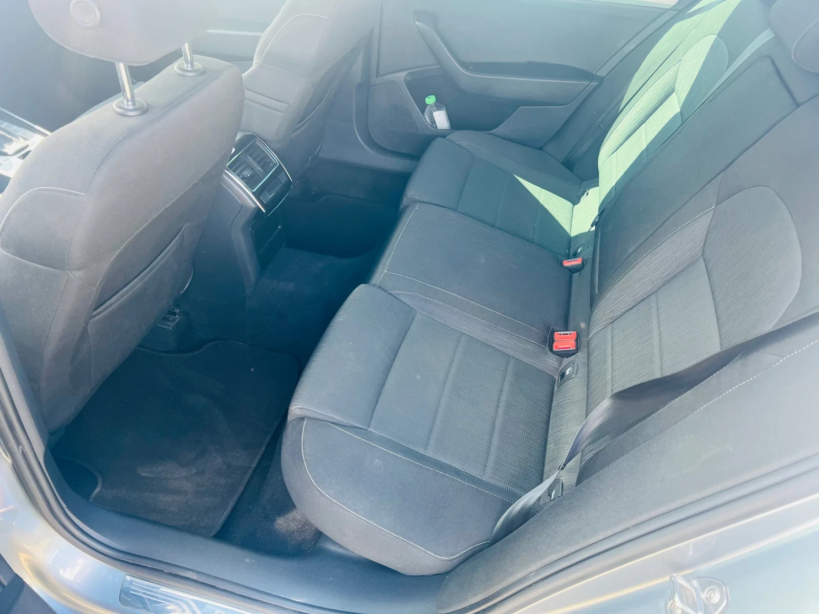 Skoda Superb 2.0 150 автомат - изображение 9