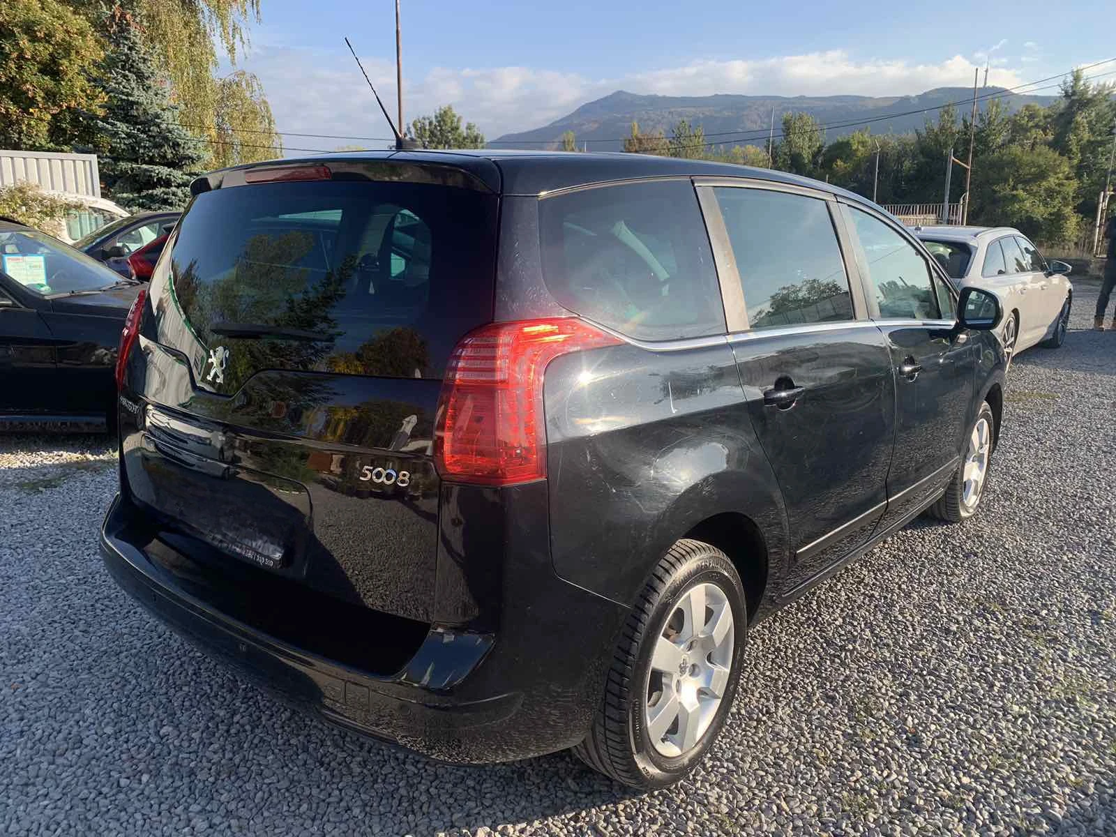 Peugeot 5008 2.0HDI/ТОП СЪСТОЯНИЕ - изображение 4