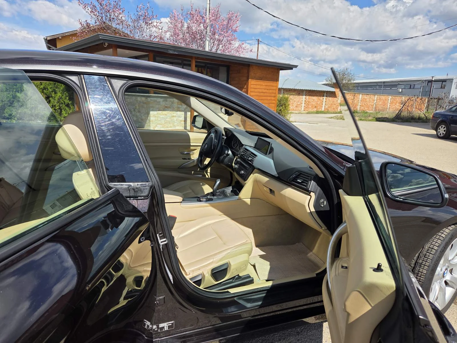 BMW 3gt 320d Xdrive, снимка 13 - Автомобили и джипове - 54166866