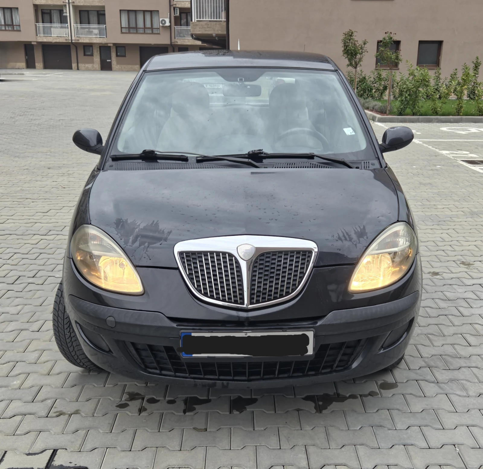 Lancia Ypsilon, снимка 2 - Автомобили и джипове - 54219724