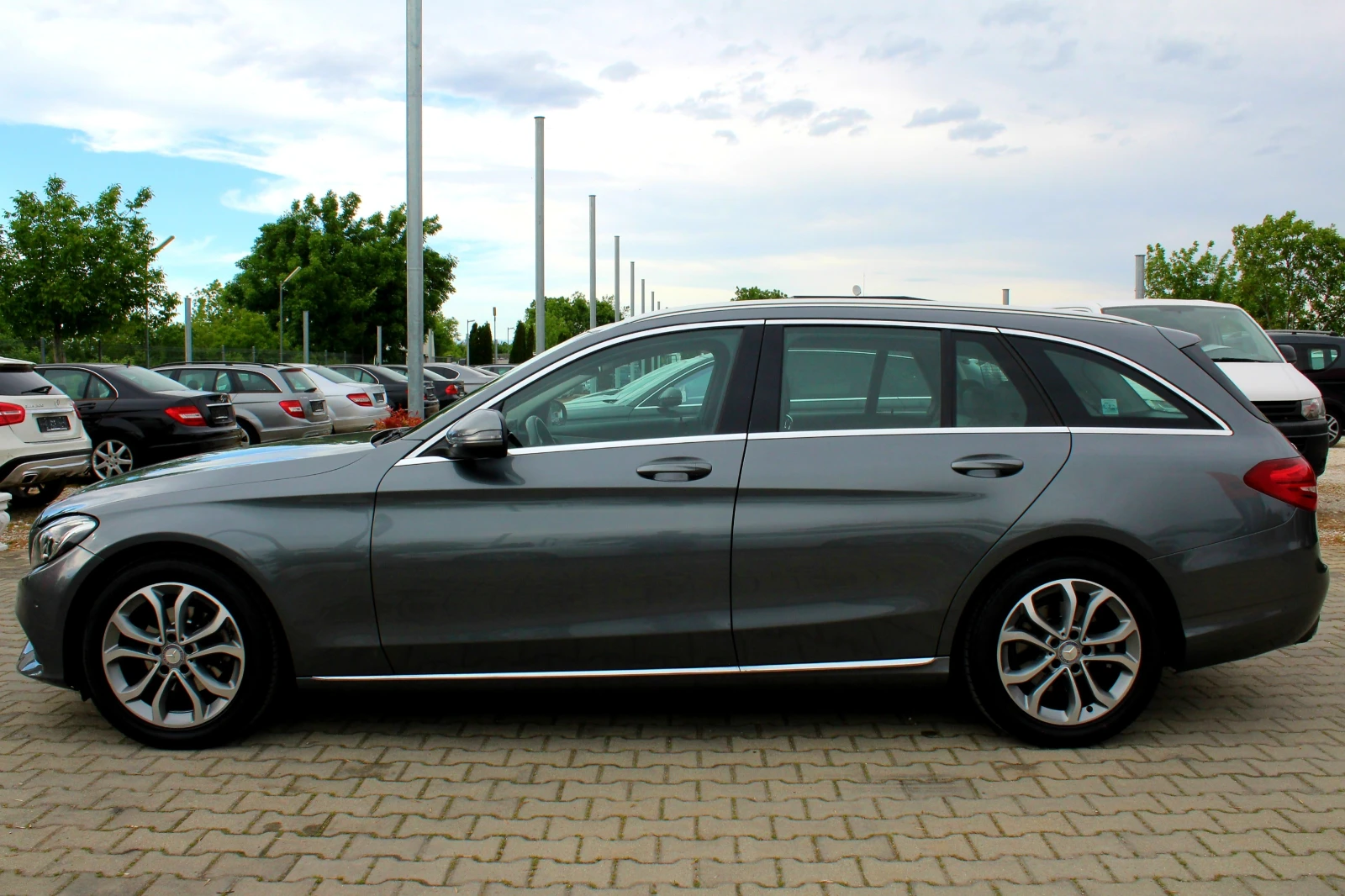 Mercedes-Benz C 200 CDI СОБСТВЕН ЛИЗИНГ, снимка 4 - Автомобили и джипове - 54297042