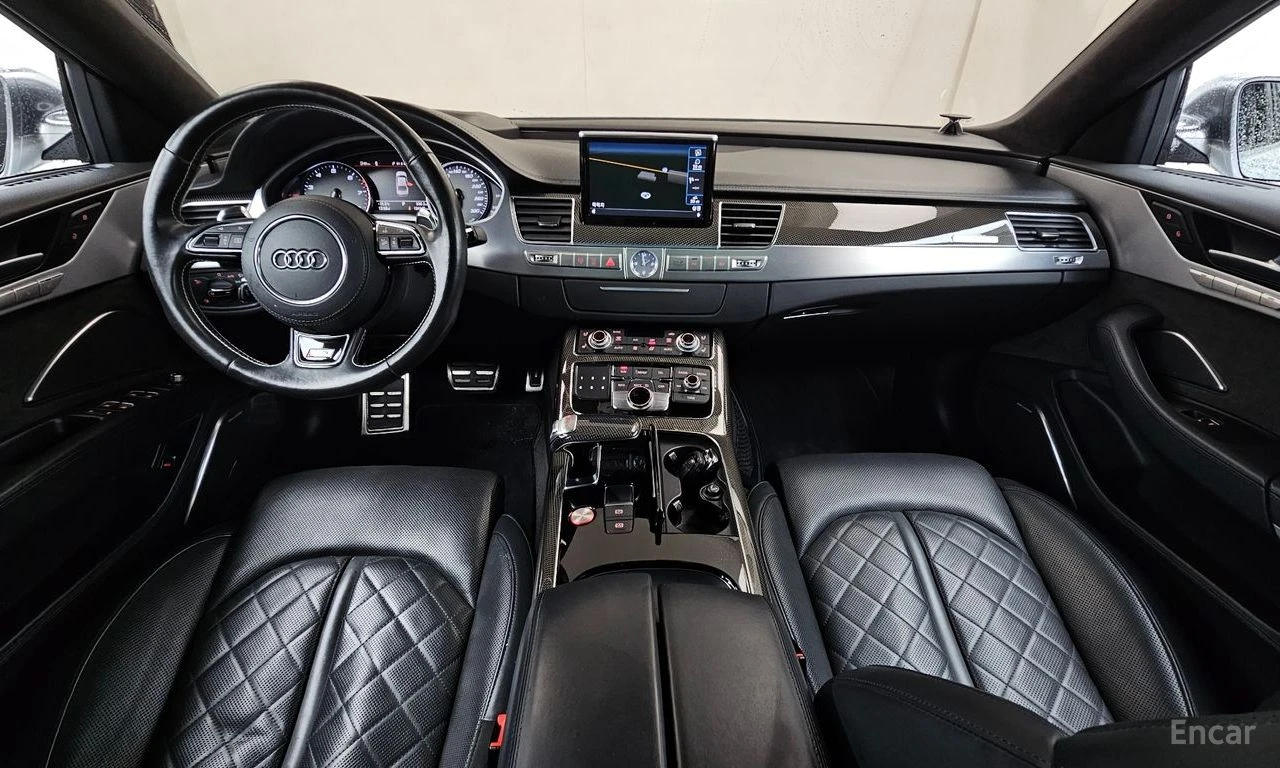 Audi S8 ПОДГРЕВ* ОБДУХВАНЕ* ДИСТРОНИК* LANE* ASSIST* , снимка 7 - Автомобили и джипове - 54485309