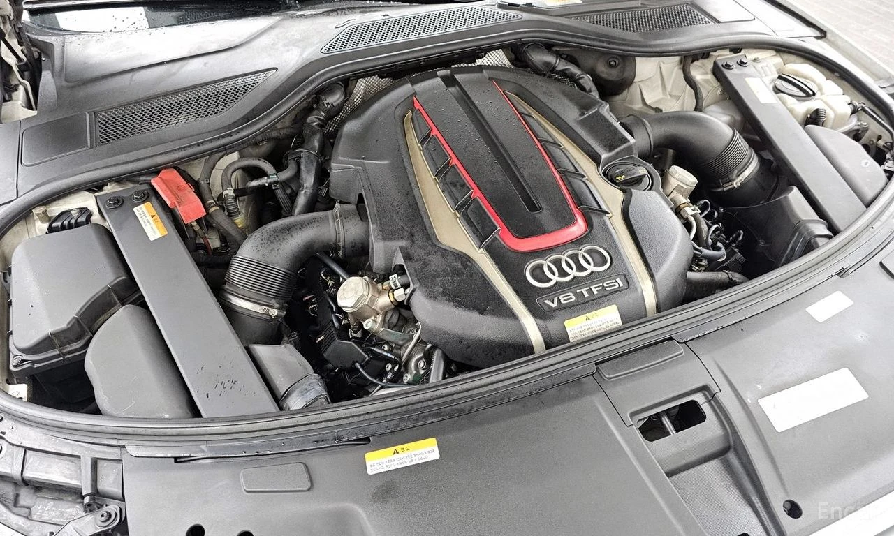 Audi S8 ПОДГРЕВ* ОБДУХВАНЕ* ДИСТРОНИК* LANE* ASSIST* , снимка 17 - Автомобили и джипове - 54485309