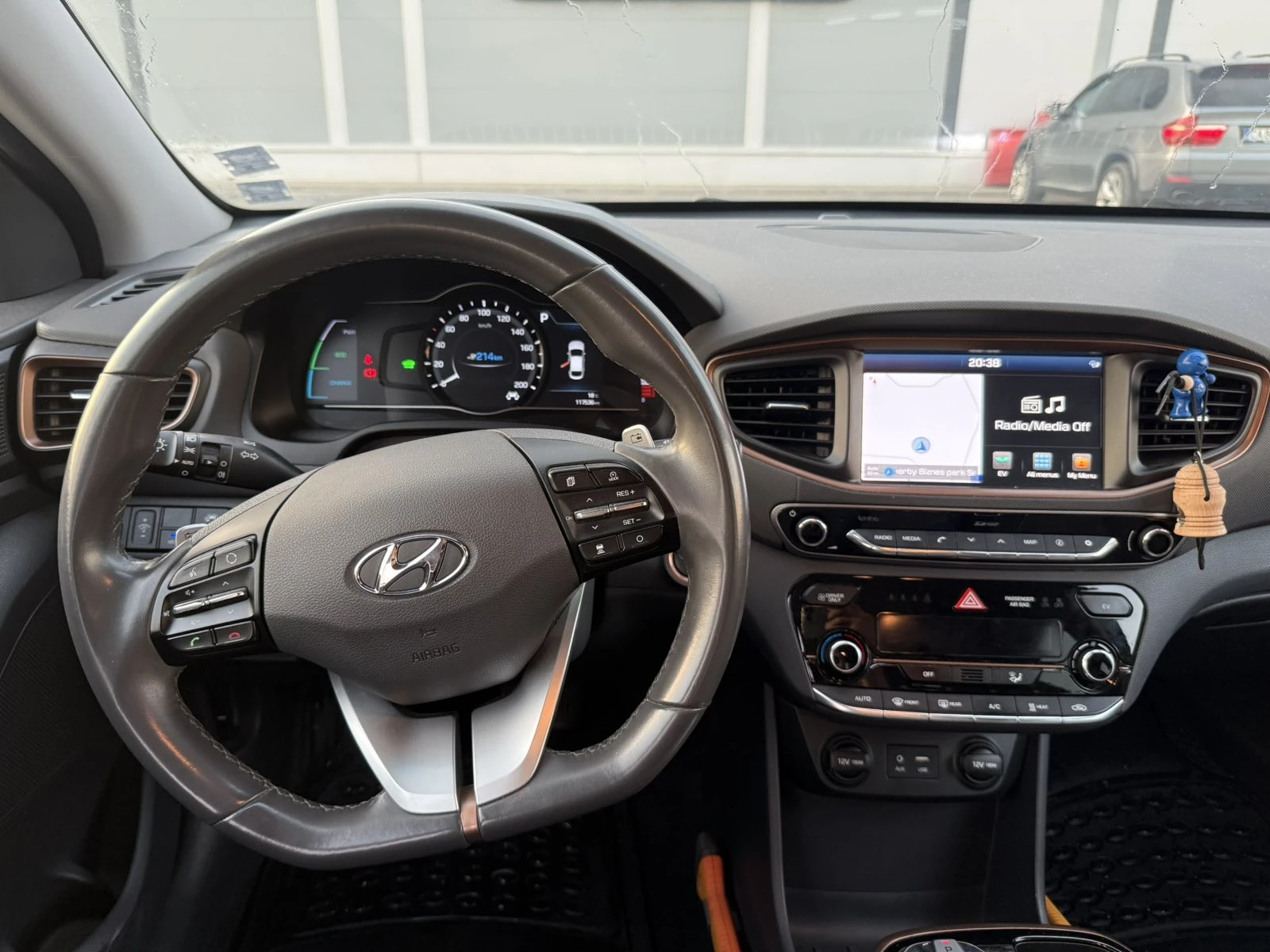 Hyundai Ioniq, снимка 6 - Автомобили и джипове - 54826174