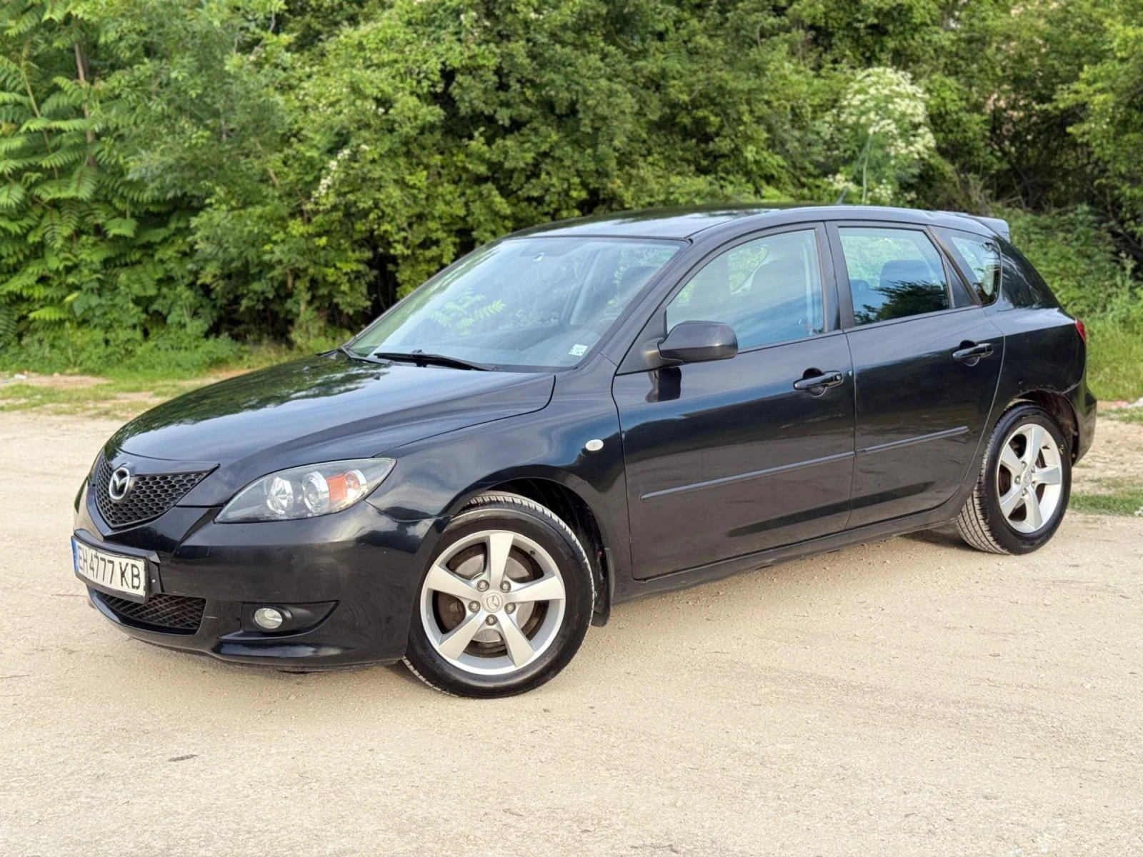 Mazda 3 1.6HDI/КЛИМАТРОНИК/ОБСЛУЖЕН/ЗИМНИ И ЛЕТНИ ГУМИ