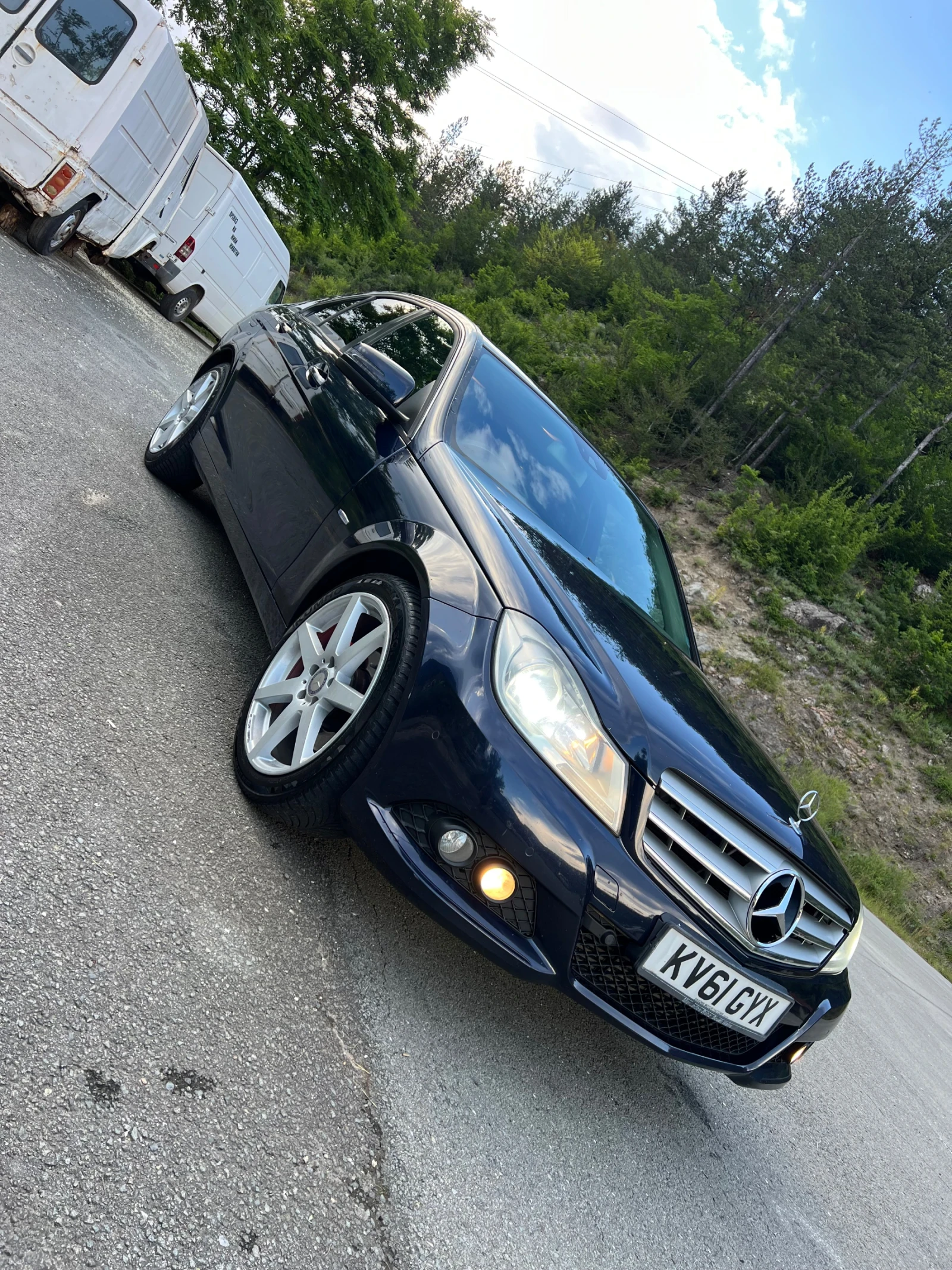 Mercedes-Benz 220 C220, снимка 6 - Автомобили и джипове - 54921628