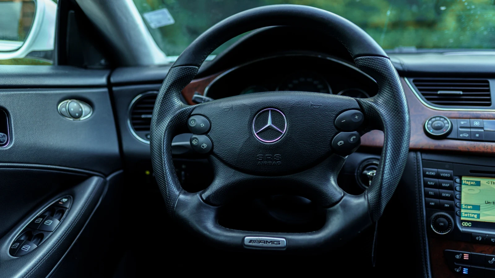 Mercedes-Benz CLS 320, снимка 8 - Автомобили и джипове - 55228481