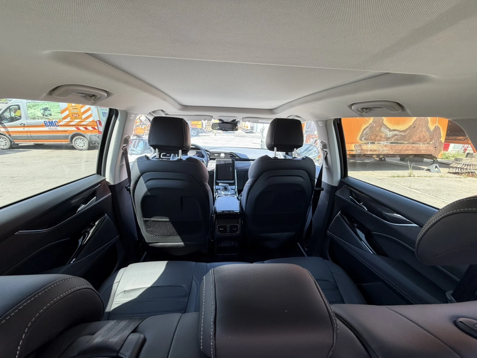Maxus Euniq 6 ����� ���� | Mobile.bg � ����������� 7