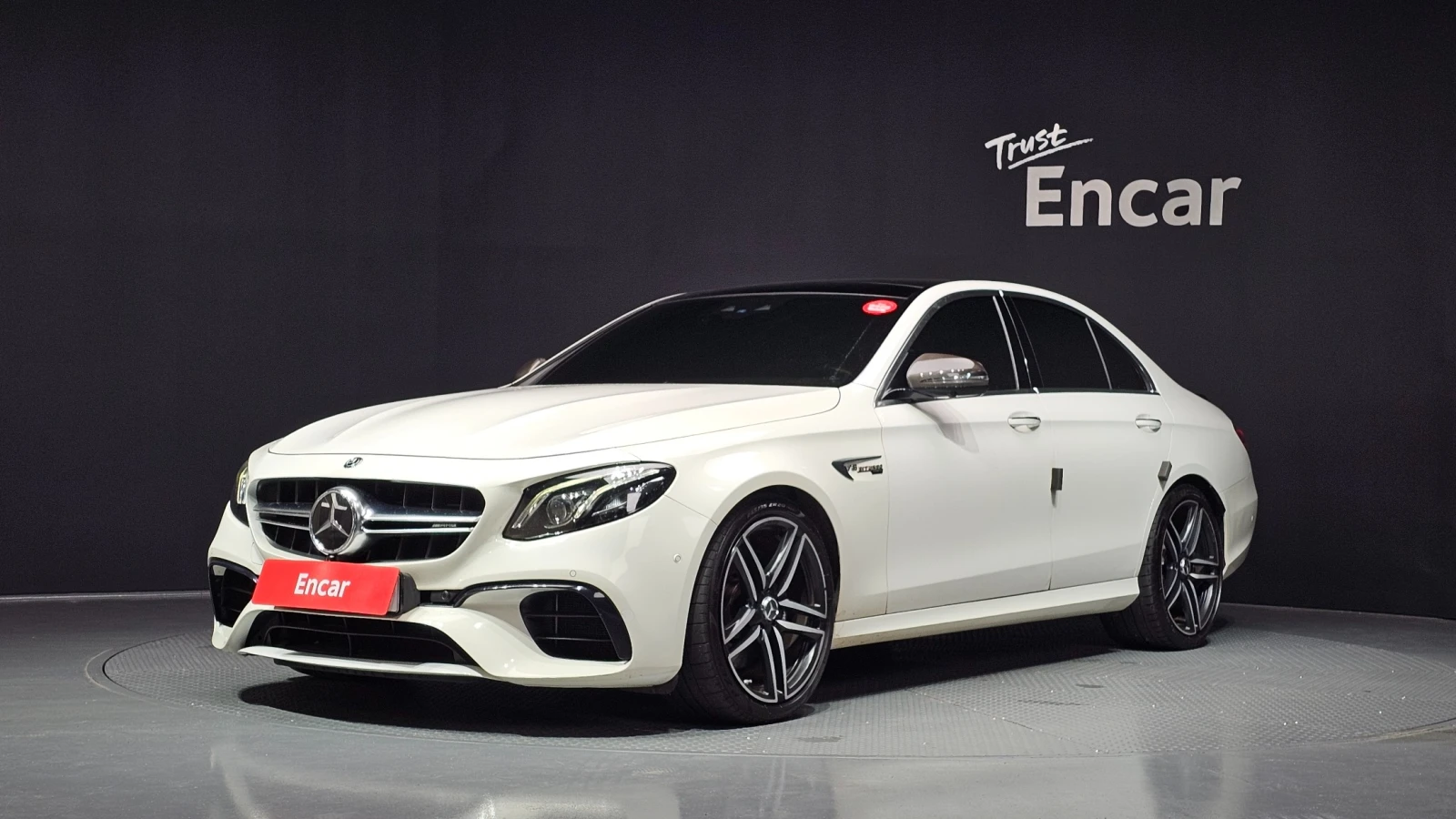 Mercedes-Benz E 63 AMG 4MATIC+ 