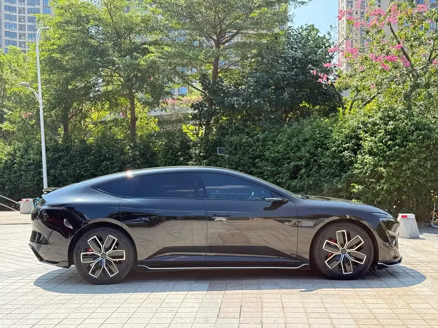 Avatr 12 650 Triple Laser AWD Performance Edition | Mobile.bg � ����������� 9