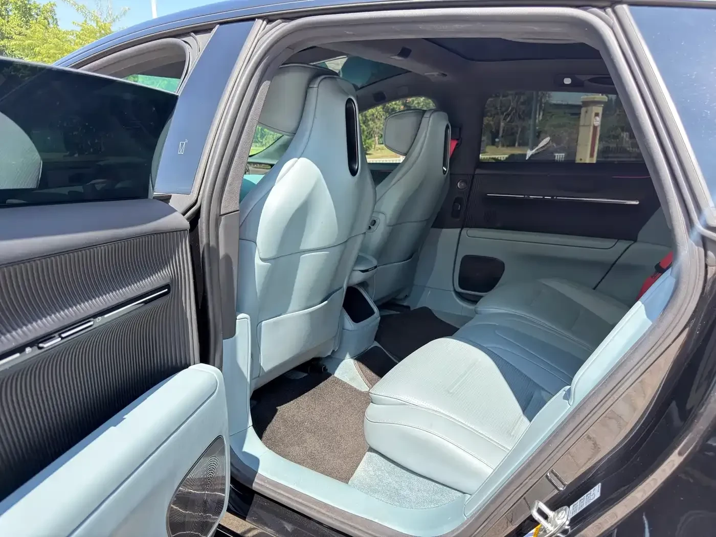 Avatr 12 650 Triple Laser AWD Performance Edition | Mobile.bg � ����������� 5