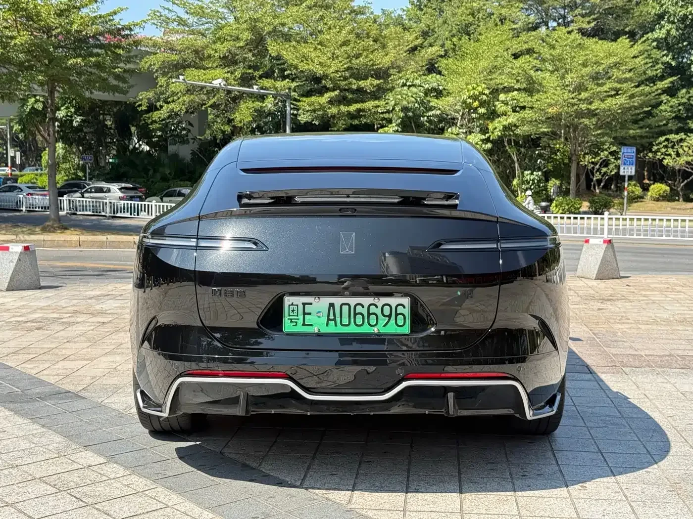 Avatr 12 650 Triple Laser AWD Performance Edition | Mobile.bg � ����������� 11