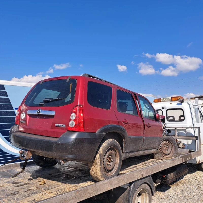 Mazda Tribute 2.3 на части, снимка 1 - Автомобили и джипове - 40461978