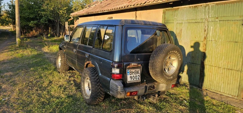 Mitsubishi Pajero, снимка 6 - Автомобили и джипове - 47649977