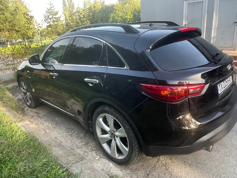 Infiniti QX70, снимка 4 - Автомобили и джипове - 47663678