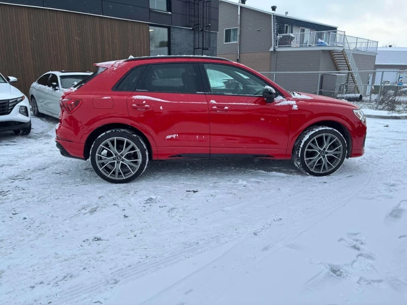 Audi Q3 2021 Progressiv * CARFAX * БЕЗ ПЪРВОНАЧАЛНА ВНОСКА, снимка 4 - Автомобили и джипове - 52633525