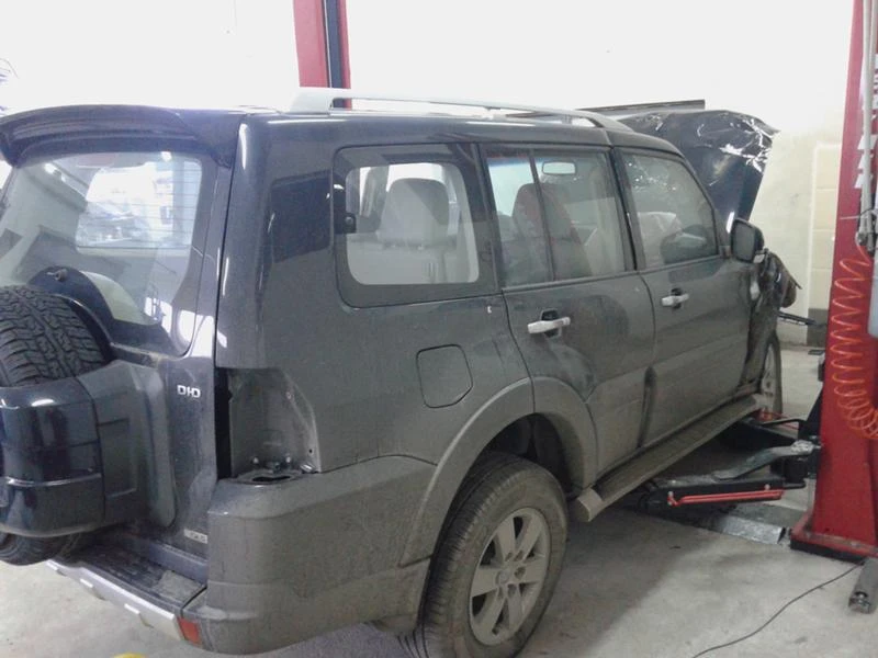 Mitsubishi Pajero 6 броя , снимка 7 - Автомобили и джипове - 35318689