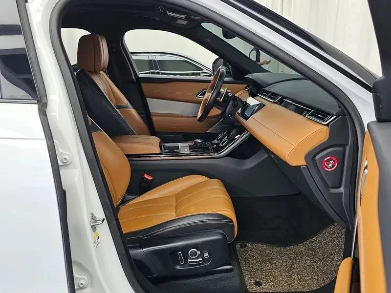 Land Rover Range Rover Velar, снимка 11 - Автомобили и джипове - 56690391