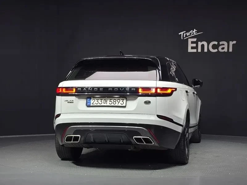 Land Rover Range Rover Velar, снимка 4 - Автомобили и джипове - 56690391