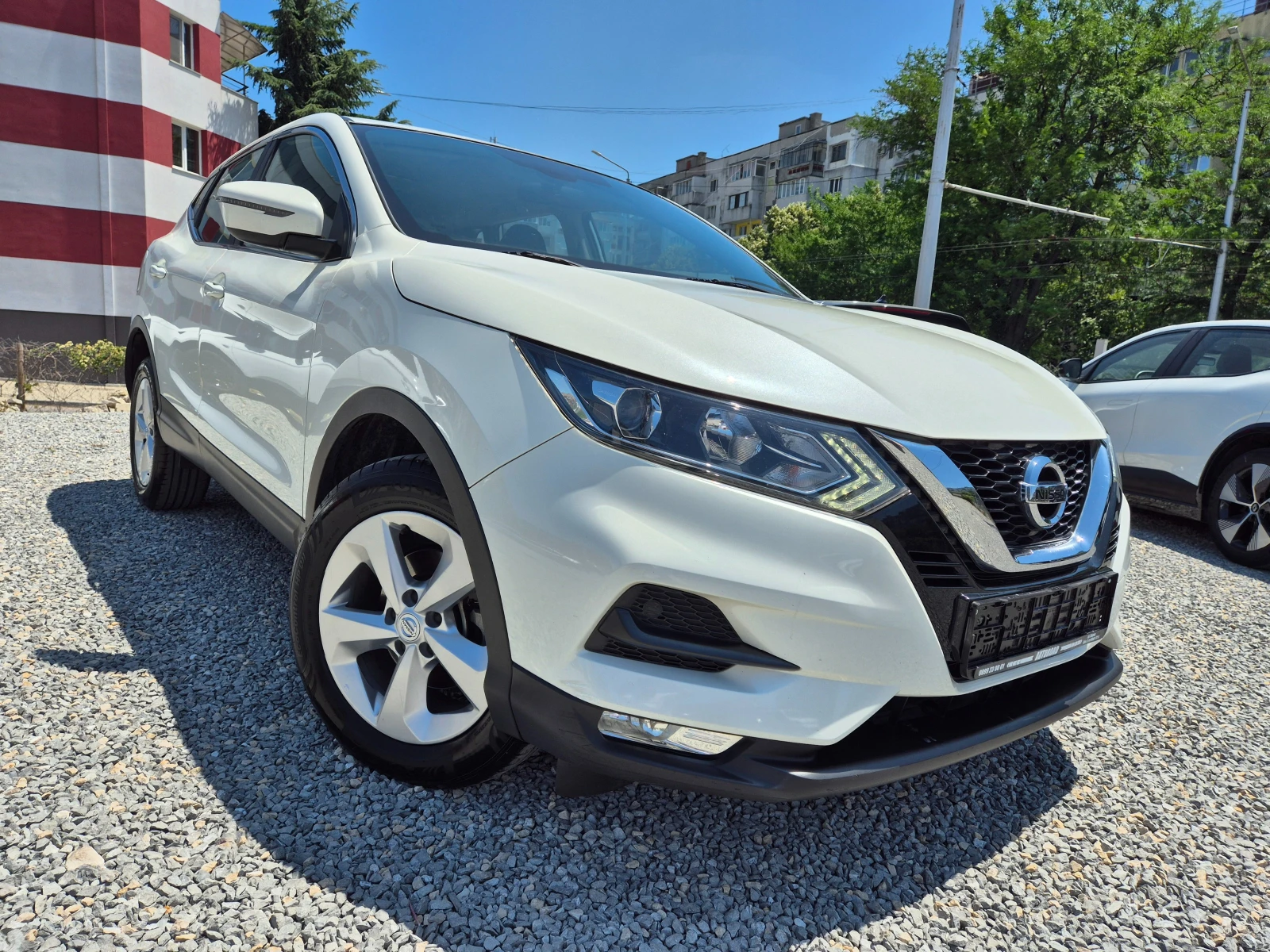 Nissan Qashqai 1.5dCI-AVTOMAT-NAVI-KAMERA-PERLA - изображение 3
