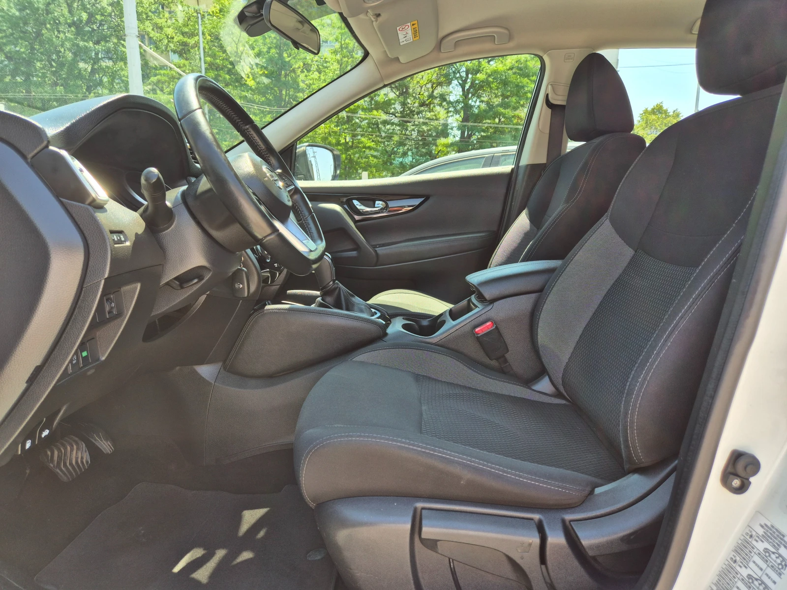 Nissan Qashqai 1.5dCI-AVTOMAT-NAVI-KAMERA-PERLA - изображение 9