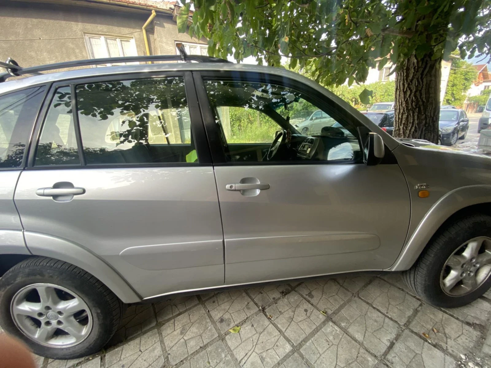 Toyota Rav4  - изображение 4