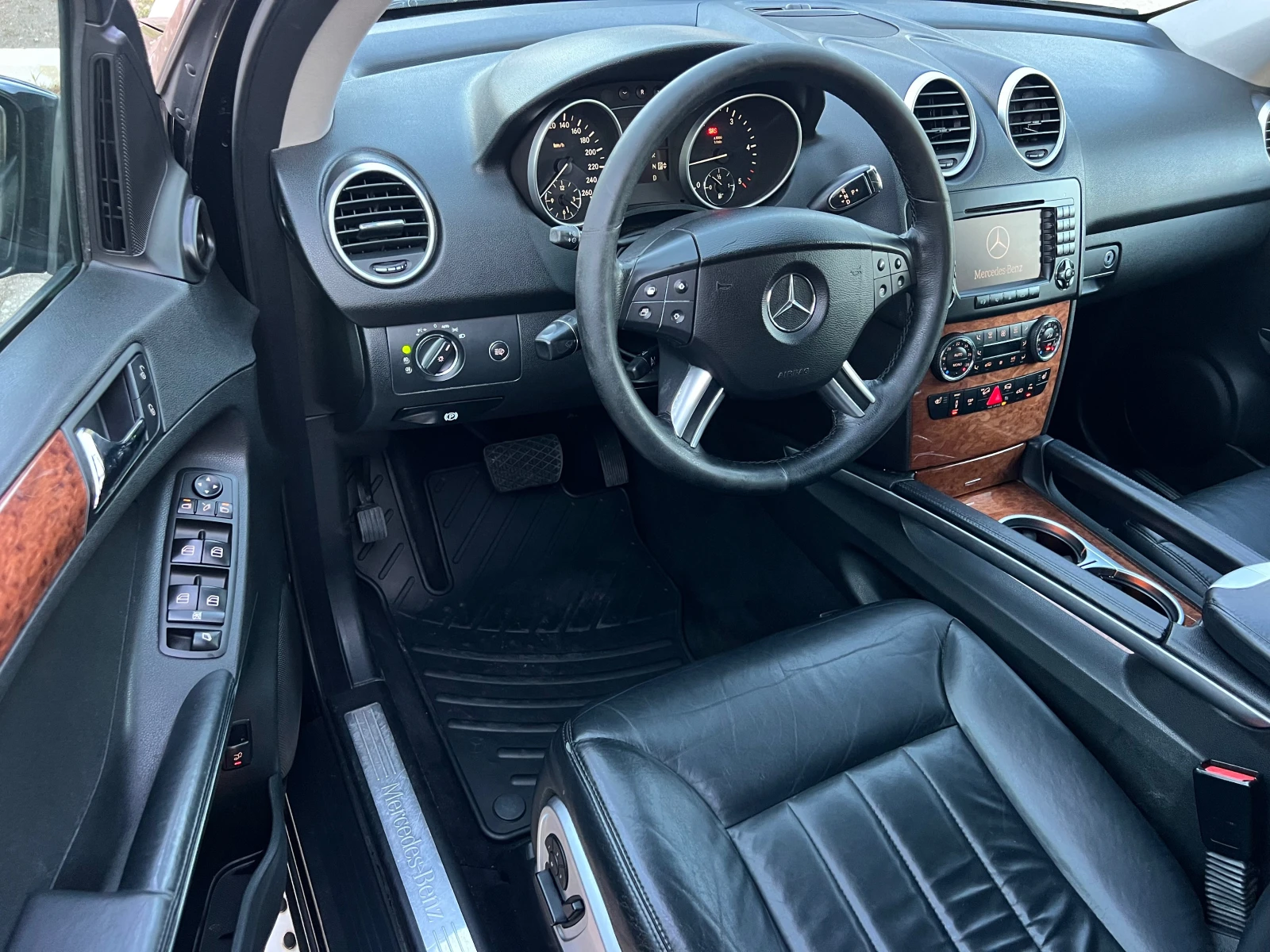 Mercedes-Benz ML 420 CDI AMG-PAKET/3TW/XENON/NAVI/PODGREV/KOJA/UNIKAT - изображение 10