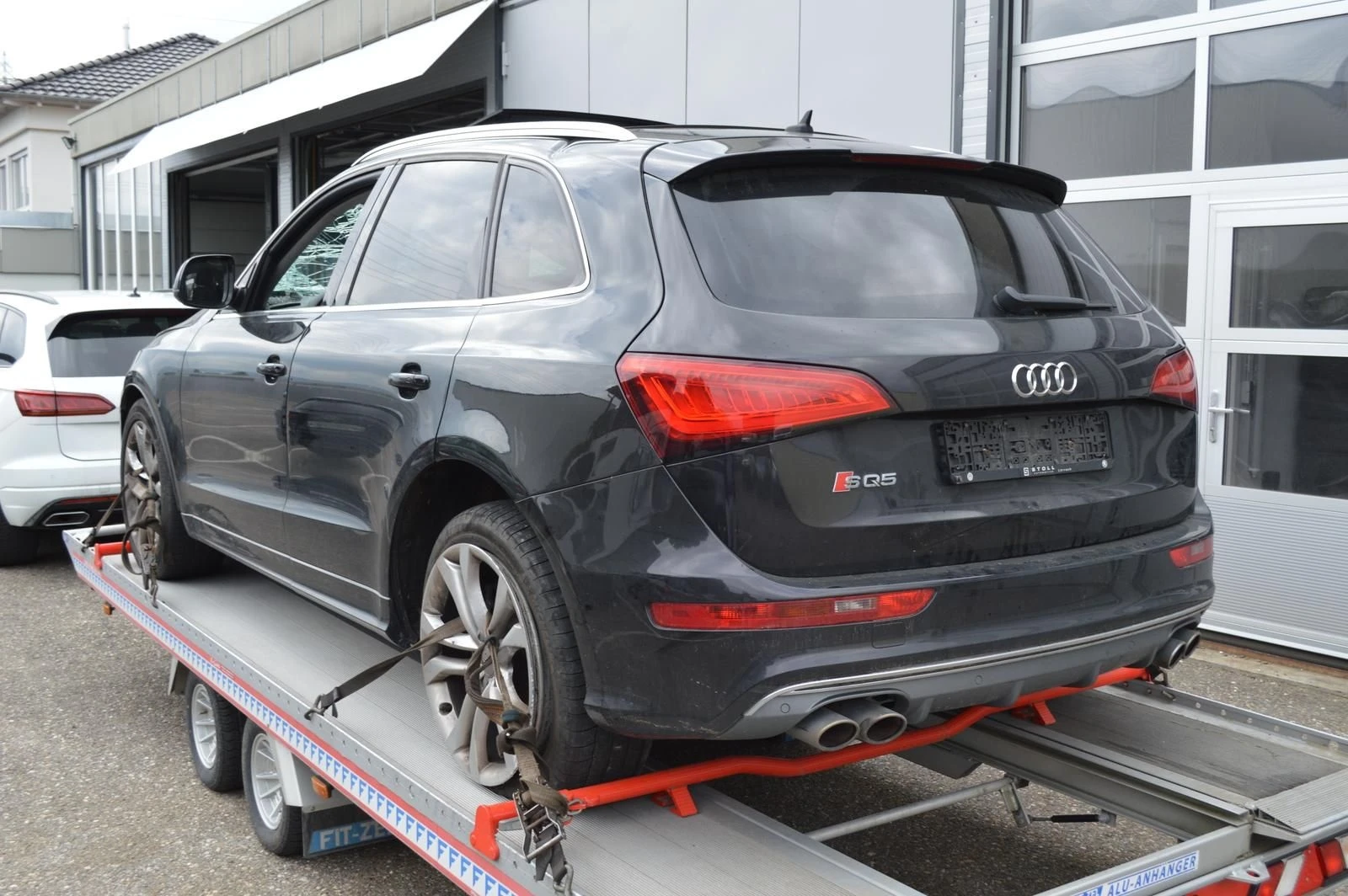 Audi SQ5 313КС* DISTRONIC*  - изображение 2