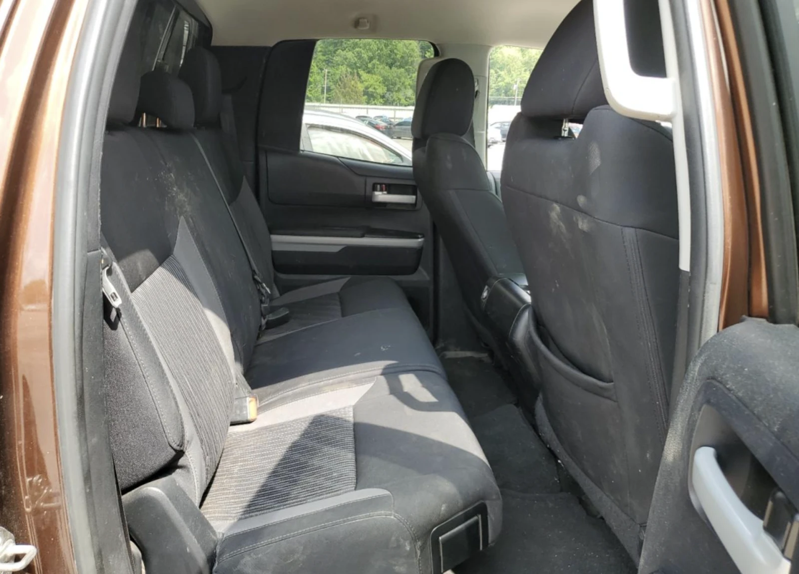 Toyota Tundra  DOUBLE CAB SR - изображение 10