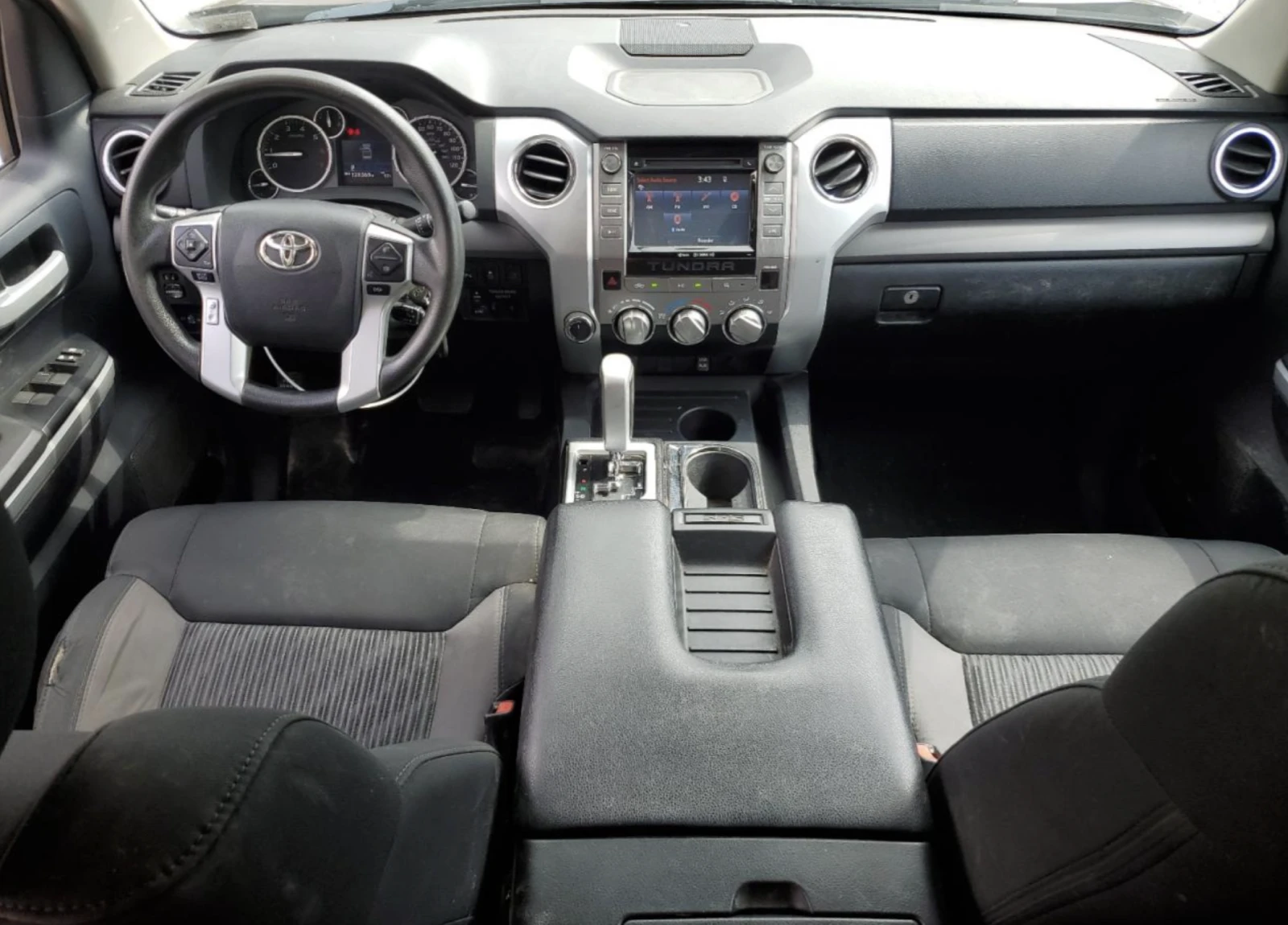 Toyota Tundra  DOUBLE CAB SR - изображение 8