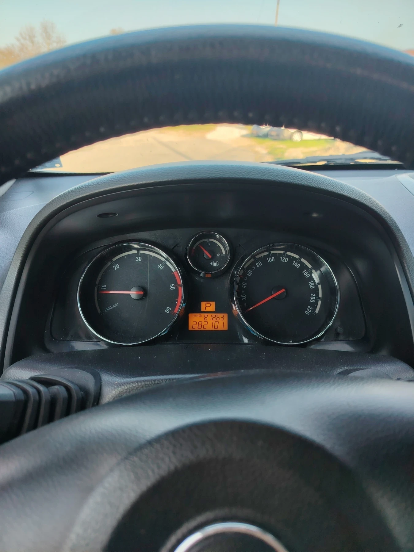 Opel Antara, снимка 6 - Автомобили и джипове - 53737665