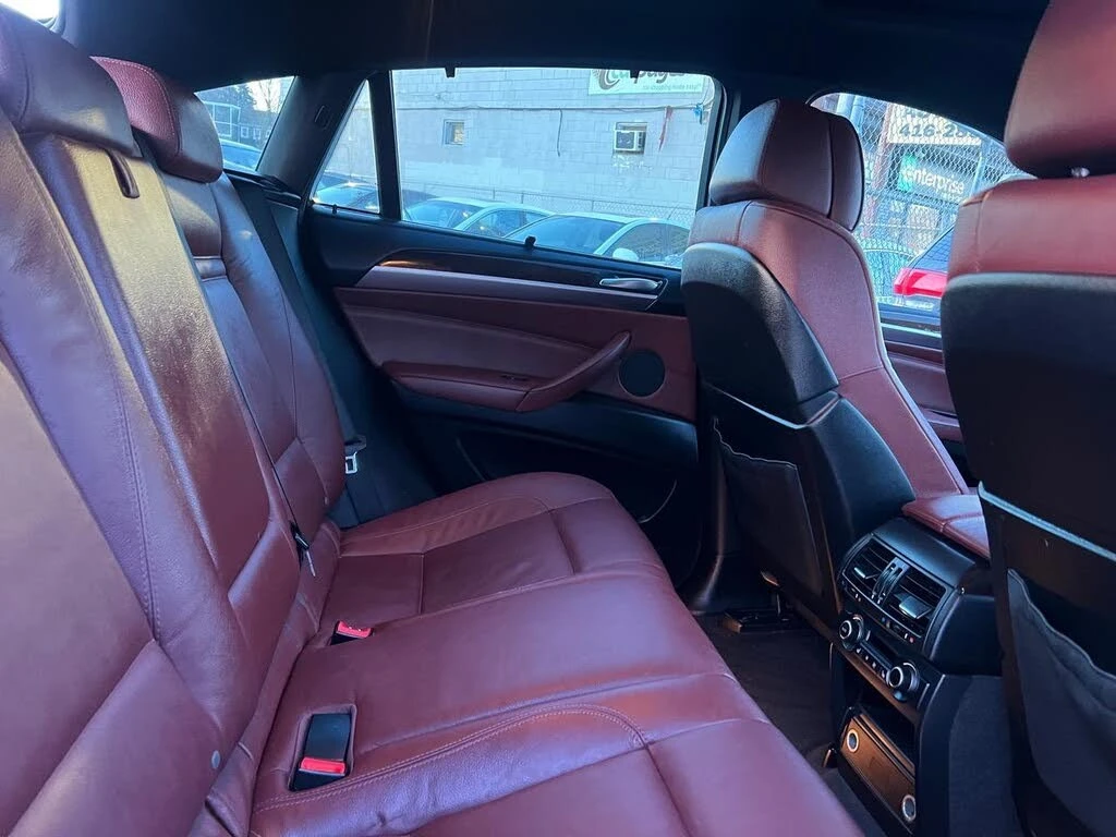 BMW X6 * HeadUp* AвтоКредит* (ЦЕНА ДО БГ), снимка 15 - Автомобили и джипове - 54123810