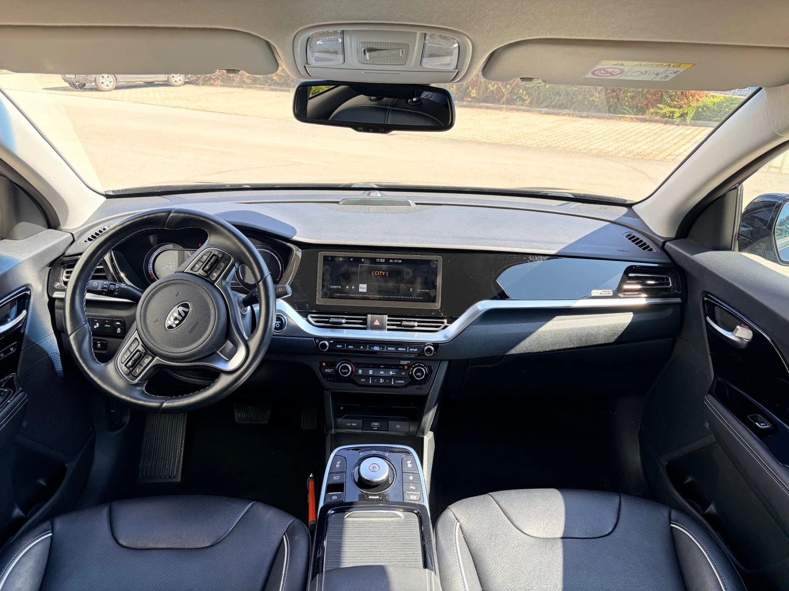 Kia Niro 64kw 204kc FACELIFT!!! TERMOPOMPA FUL!!!, снимка 7 - Автомобили и джипове - 54134288