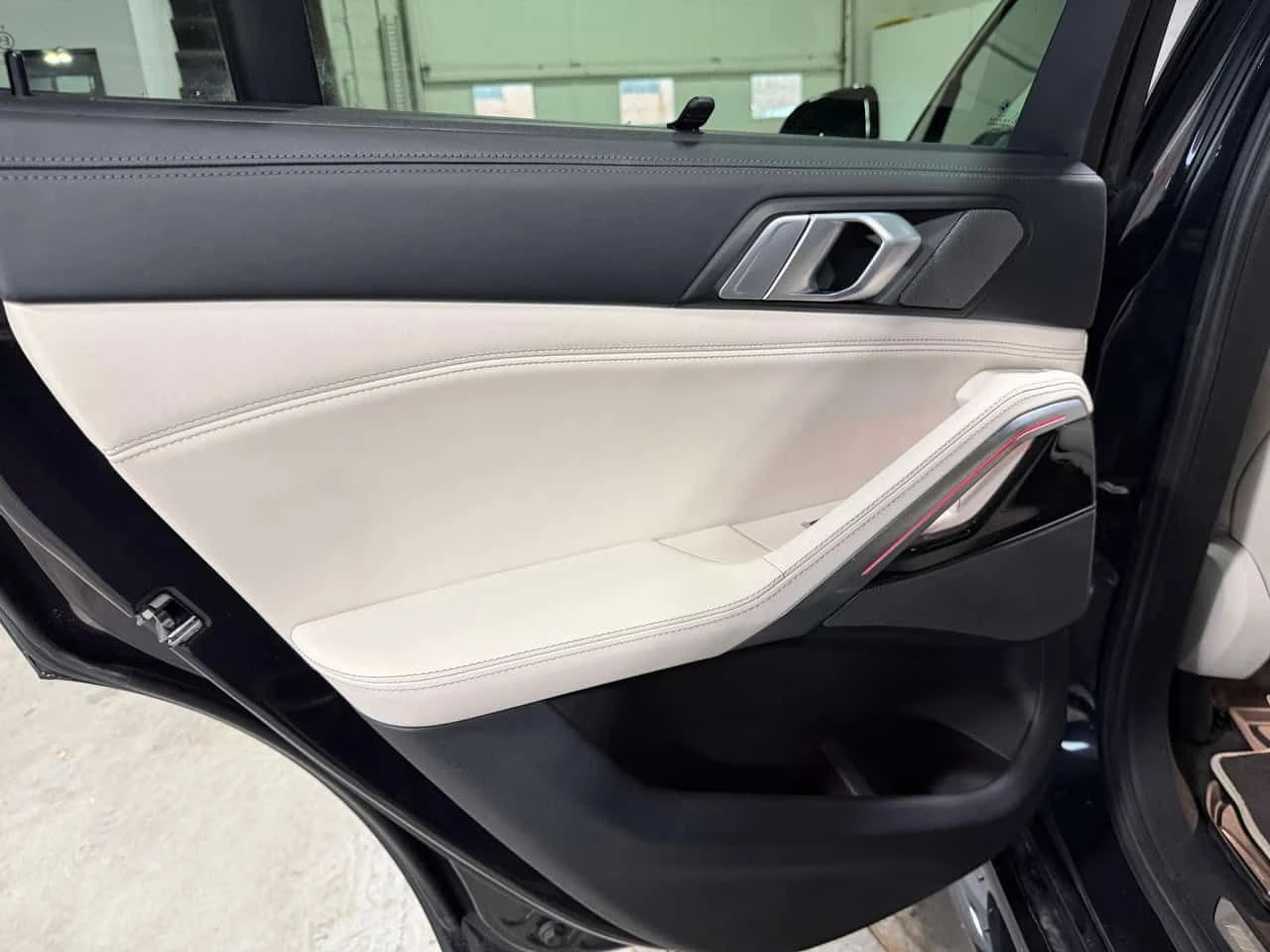 BMW X6 * M50i * LASER * PANO * H/K * �������� * 360 | Mobile.bg � ����������� 12