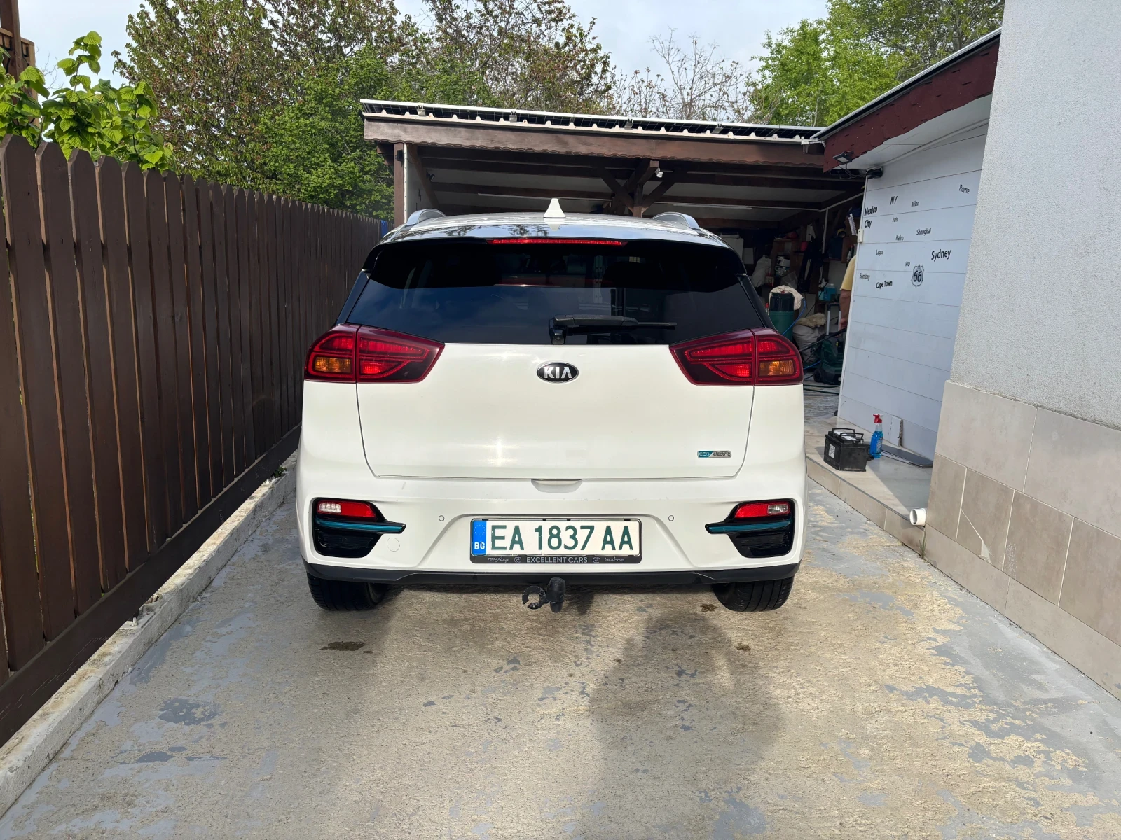 Kia Niro, снимка 5 - Автомобили и джипове - 54472757