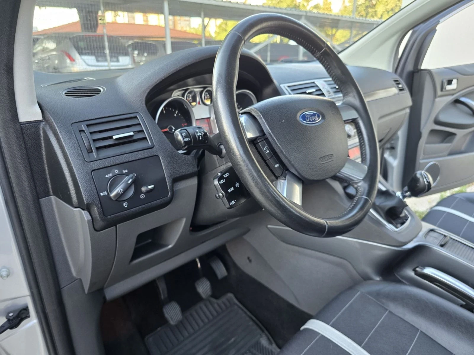 Ford Kuga 2.0TDCI TITANIUM , снимка 13 - Автомобили и джипове - 55083377