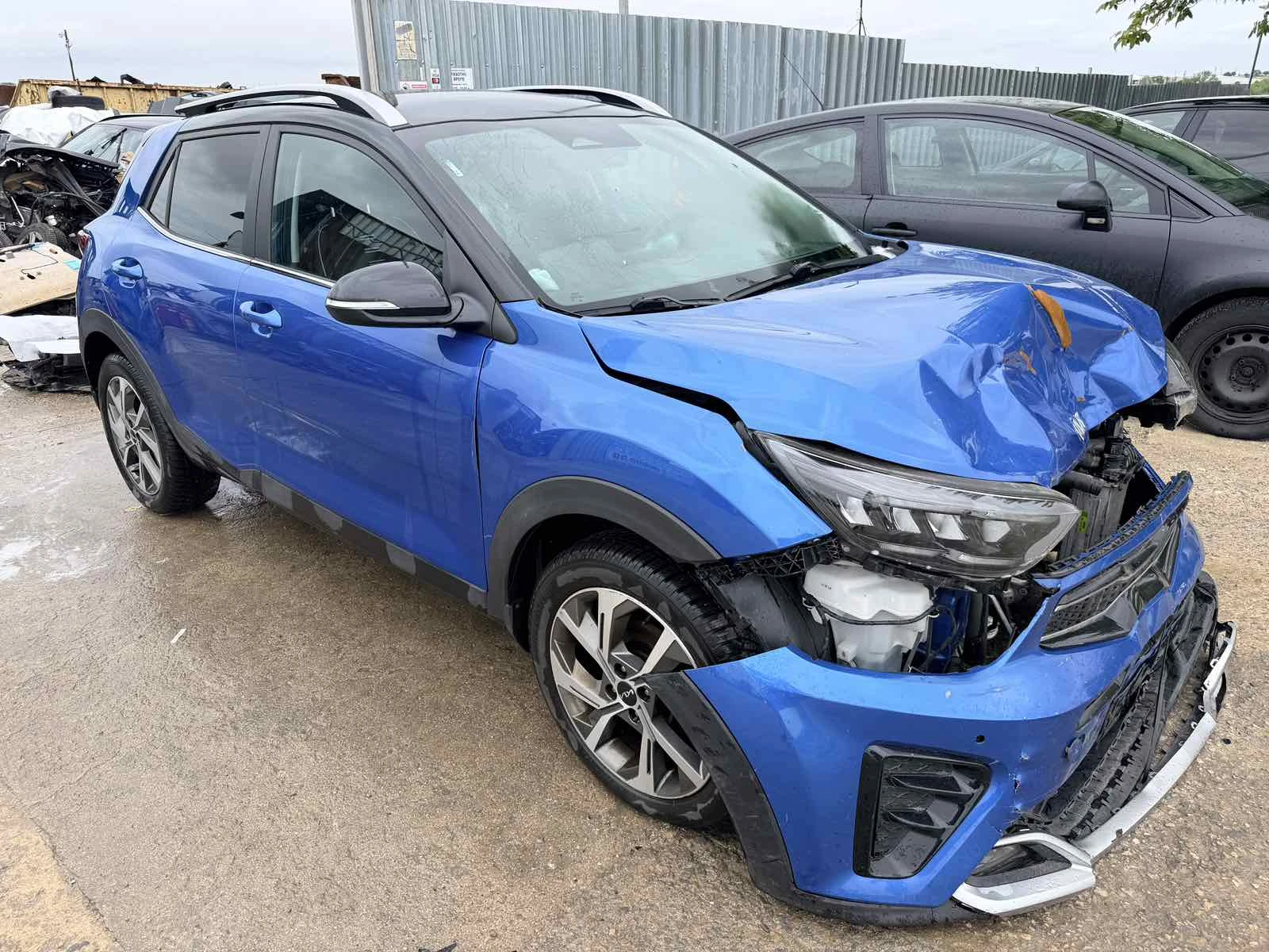 Kia Stonic 1.0 T-GDI, снимка 3 - Автомобили и джипове - 55225103