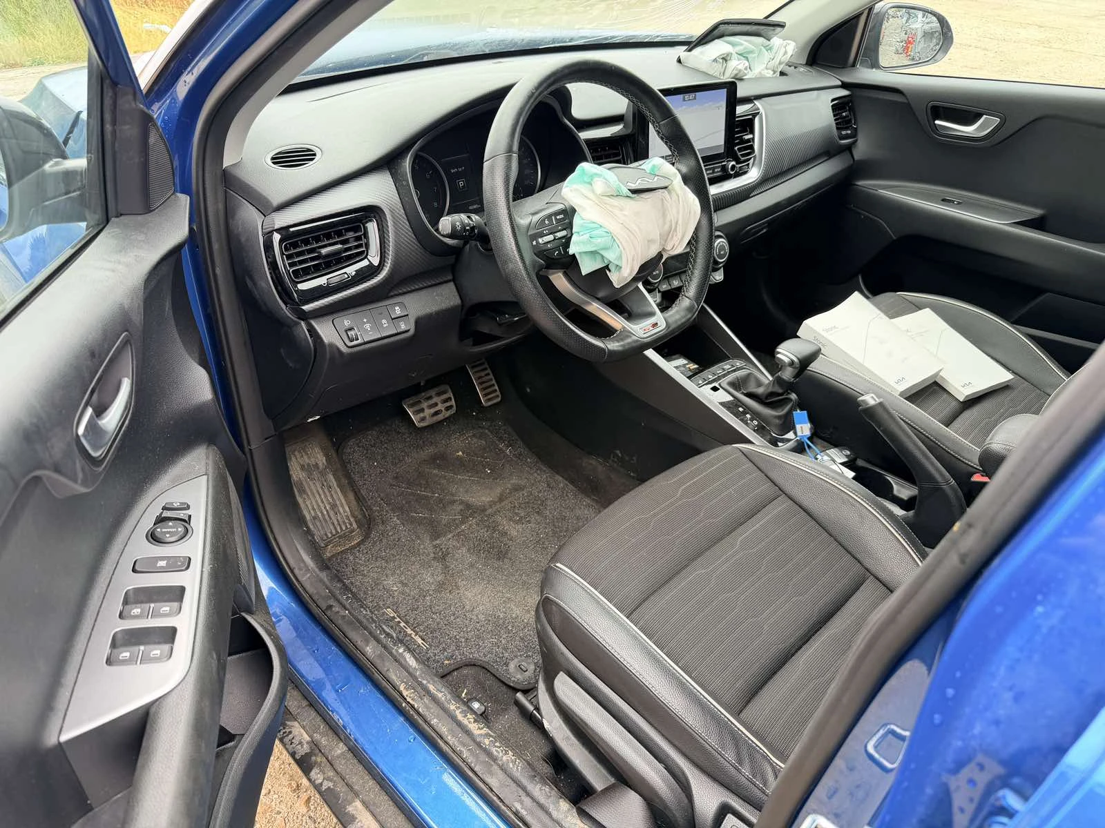 Kia Stonic 1.0 T-GDI, снимка 9 - Автомобили и джипове - 55225103