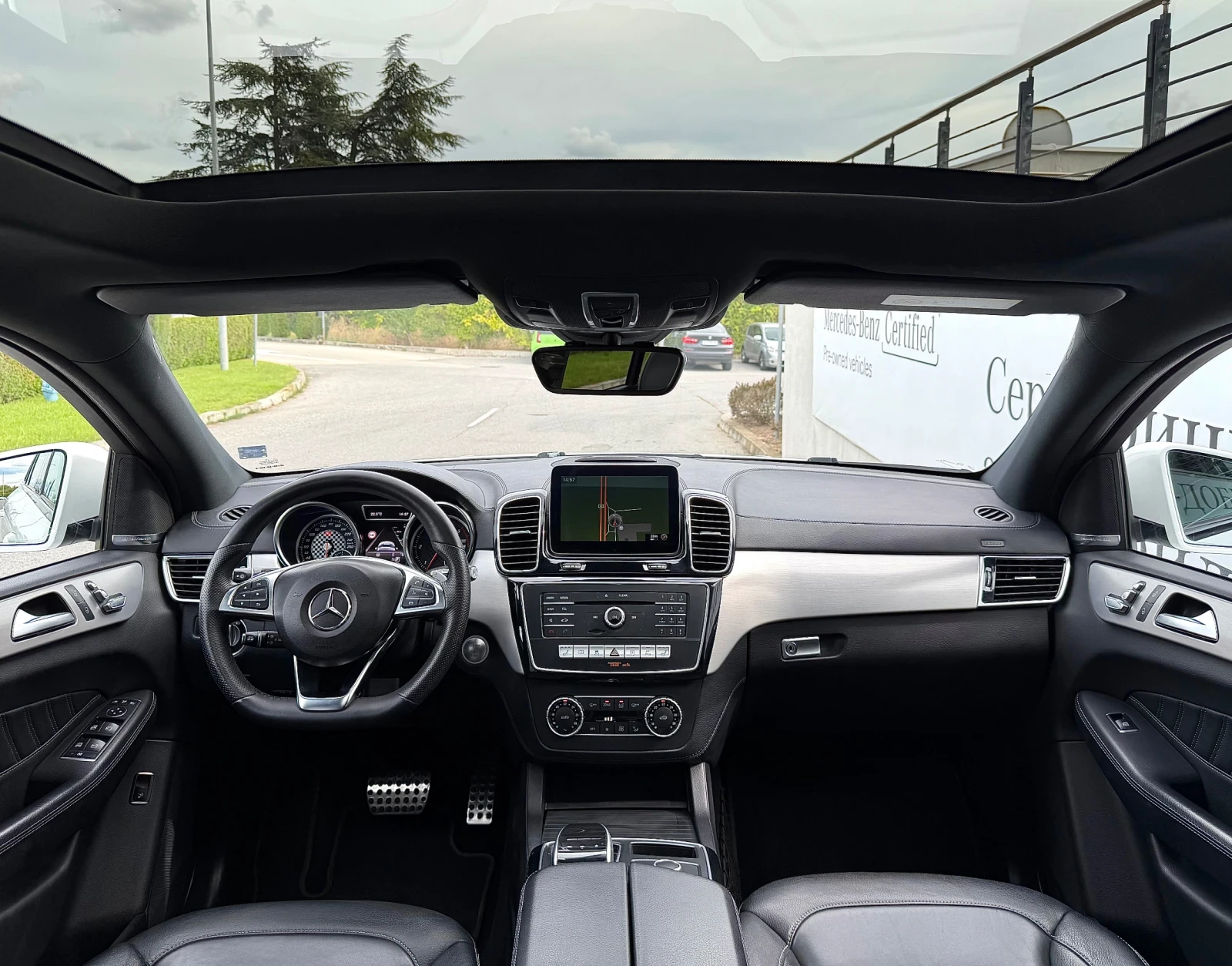 Mercedes-Benz GLE 350 Coupe AMG 6.3 Distronic Панорама Harman/kardon 360, снимка 8 - Автомобили и джипове - 56226704