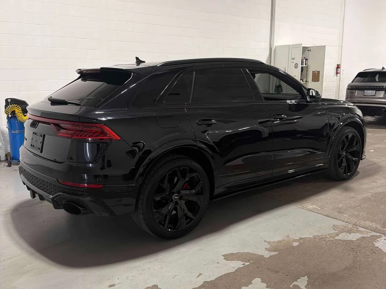 Audi RSQ8 4.0 TFSI quattro | CARFAX | ��� ��������� | Mobile.bg � ����������� 3