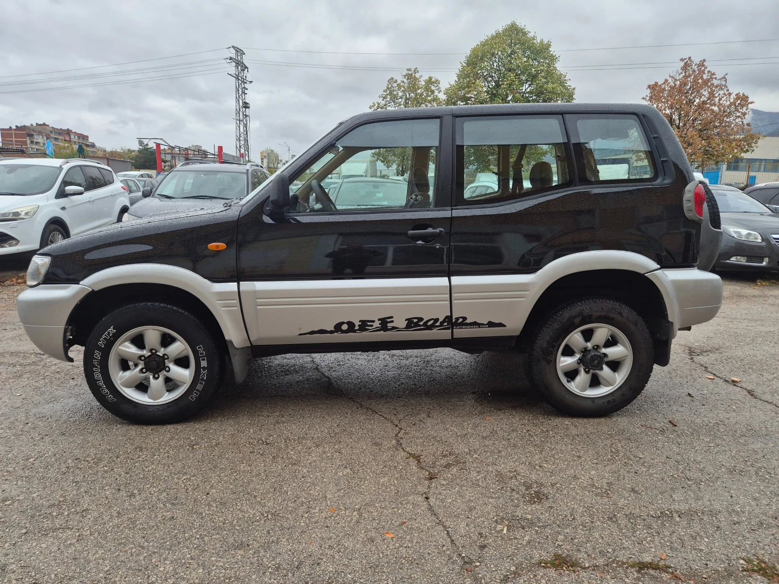 Nissan Terrano 2.7TDI KLIMA ITALY, снимка 8 - Автомобили и джипове - 56684346