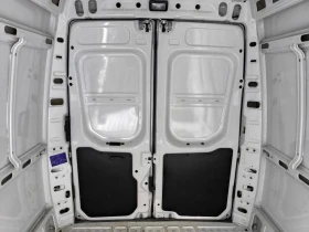 Iveco Daily 2.3 , 2020г.145х.км От България БулАвто, обслужен., снимка 16