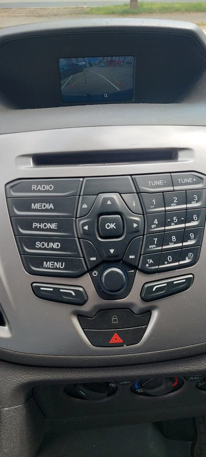 Ford Transit 2.0 tdci клима макси, снимка 6 - Бусове и автобуси - 54623459