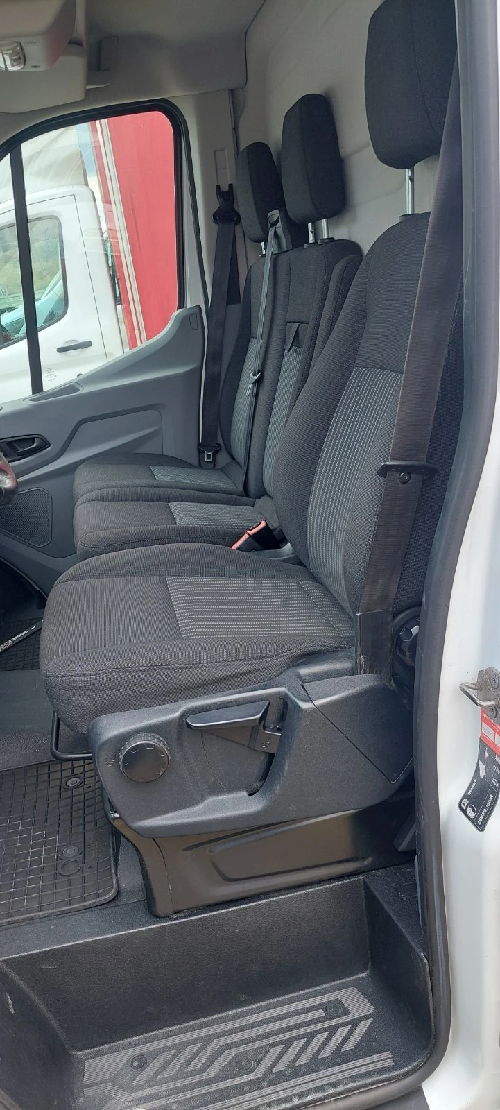 Ford Transit 2.0 tdci клима макси, снимка 7 - Бусове и автобуси - 54623459