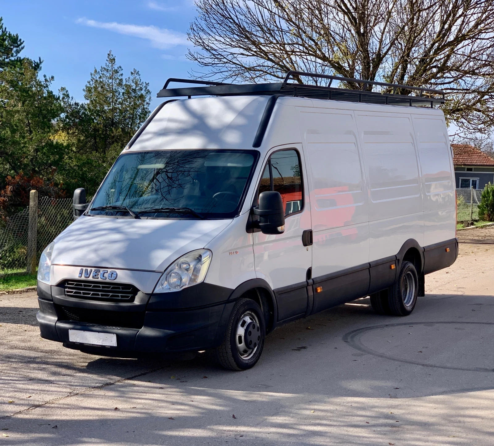 Iveco Daily 197км* MAXI XXL 4.70* КЛИМА* БАГАЖНИК* СЕРВИЗНА КН, снимка 2 - Бусове и автобуси - 53923902