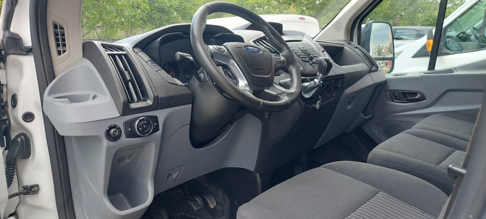 Ford Transit 2.0 tdci клима макси, снимка 10 - Бусове и автобуси - 54623459